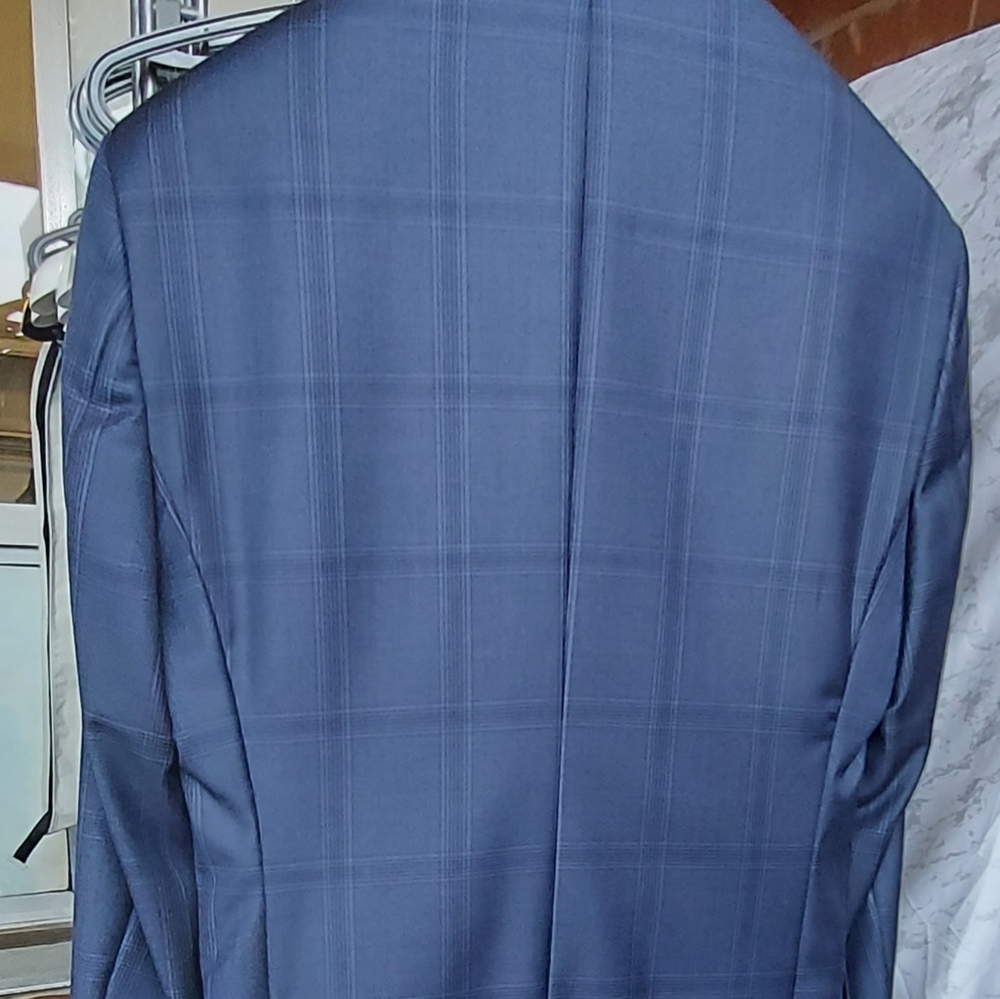 Suit - Picture 2 of 2